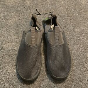 DSG Gray Slip-On Men's Water Shoes